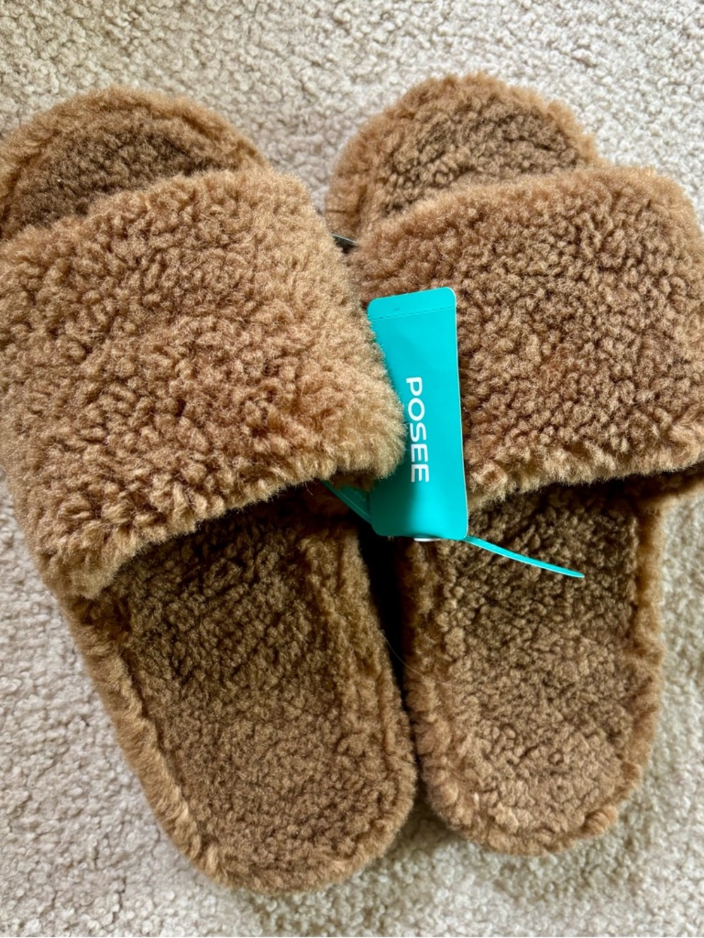 POSEE Brown Fuzzy Slide Sandals